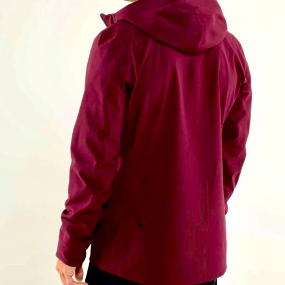 Lululemon PNW BORDEAUX DRAMA Jacket - Picture 5 of 6